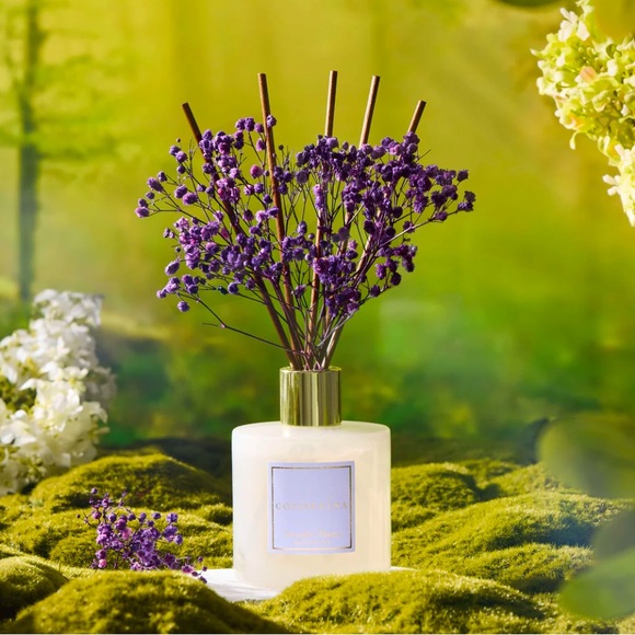 Lavender Reed Diffuser - Picture 4 of 6